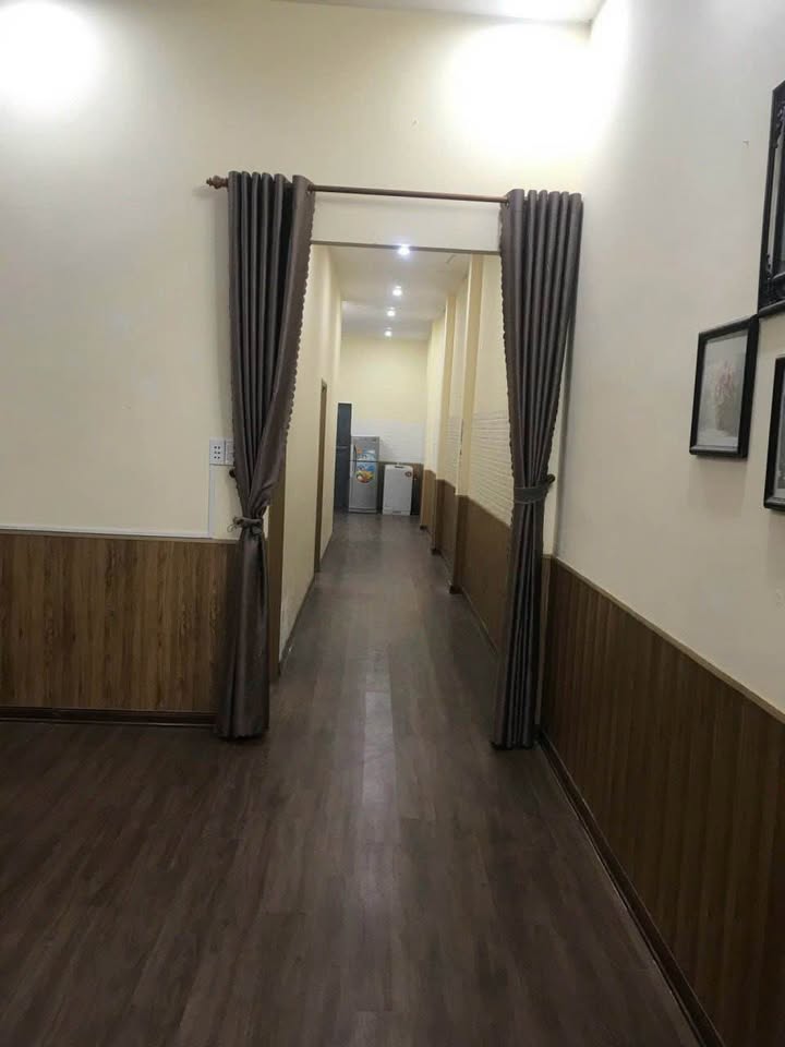 Nhà nguyên căn cho thuê tại khu phố Tây Đà Nẵng - 2PN giá 10 triệu/tháng