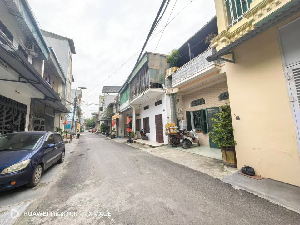 Nhà bán Trần Nhật Duật, Nam Ngạn 71.5m² giá 2.9 tỷ - Hướng Đông Nam, sổ đỏ chính chủ!