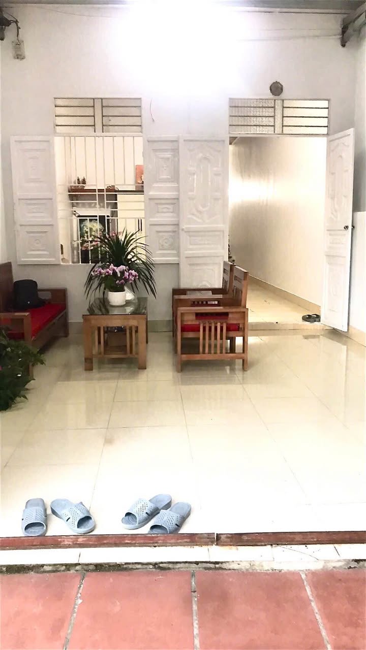 Nhà cấp 4 Thành Thái, Hàm Rồng, 60m² giá 2.1 tỷ - Đường rộng thoải mái!