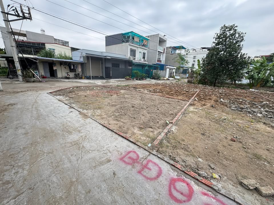 Lô đất đẹp Nam Sơn 50m² giá chỉ 1.86 tỷ - Đầu tư sinh lời ngay!