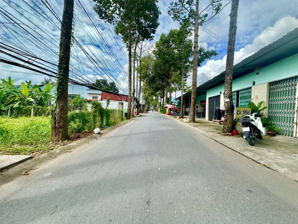 Đất nền mặt tiền Trần Văn Hiển - Phường 10, Mỹ Tho - Giá 2.9 tỷ, thương lượng!