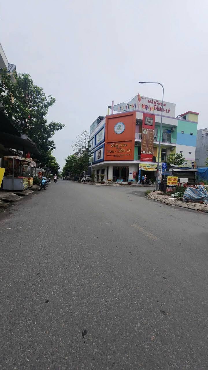 Nhà cho thuê tại khu Phú Hồng Thịnh 8, Bình Chuẩn, 72m² - Thiết kế hiện đại, tiện ích đầy đủ!