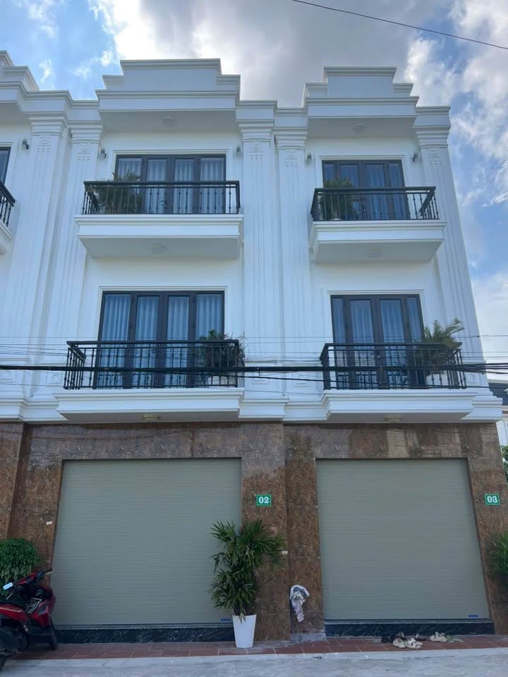 Bán nhà 3 tầng độc lập Vọng Hải 47m² giá 1.9 tỷ - Thiết kế hiện đại, sẵn sàng ở ngay!