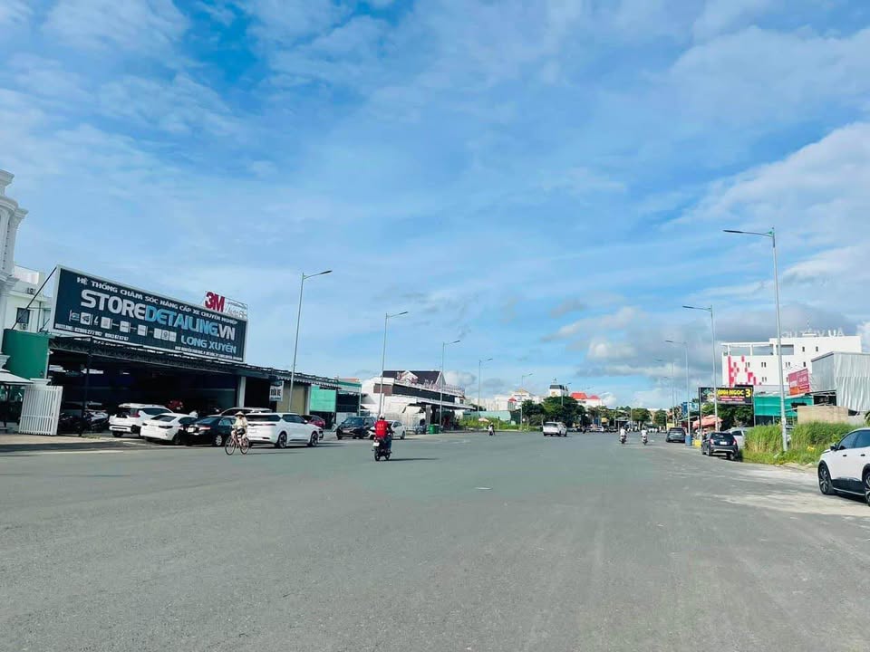 Đất nền đường Nguyễn Thái Học 150m² giá 5 tỷ - Đầu tư sinh lời tại Golden City!