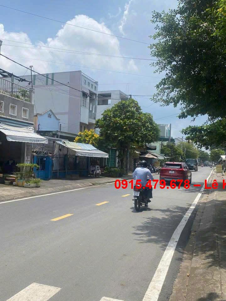 Nhà mặt tiền Linh Trung, Thủ Đức 92.4m² giá 10.5 tỷ - Cơ hội kinh doanh tuyệt vời!