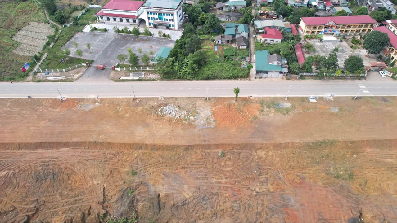 Đất nền Bản Vược - Lào Cai 120m² chỉ 1 tỷ - Cơ hội đầu tư hiếm có!