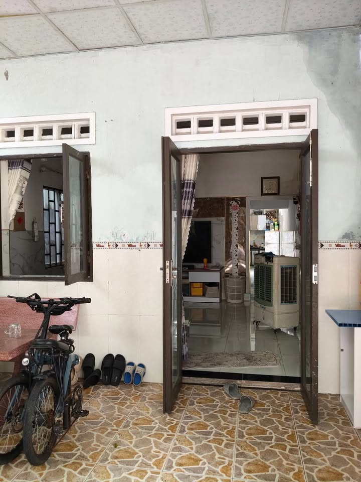 Nhà cấp 4 kiệt ô tô Trần Đại Nghĩa, Đà Nẵng 74m² giá 2.95 tỷ - Gần FPT, tiện ích đầy đủ!