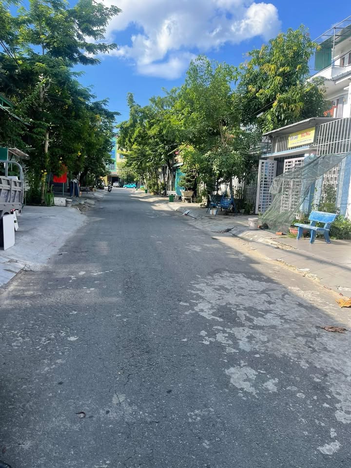 Đất nền đường Vũ Văn Dũng, An Sơn, Tam Kỳ 100m² giá 1.5 tỷ - Hướng Đông mát mẻ!