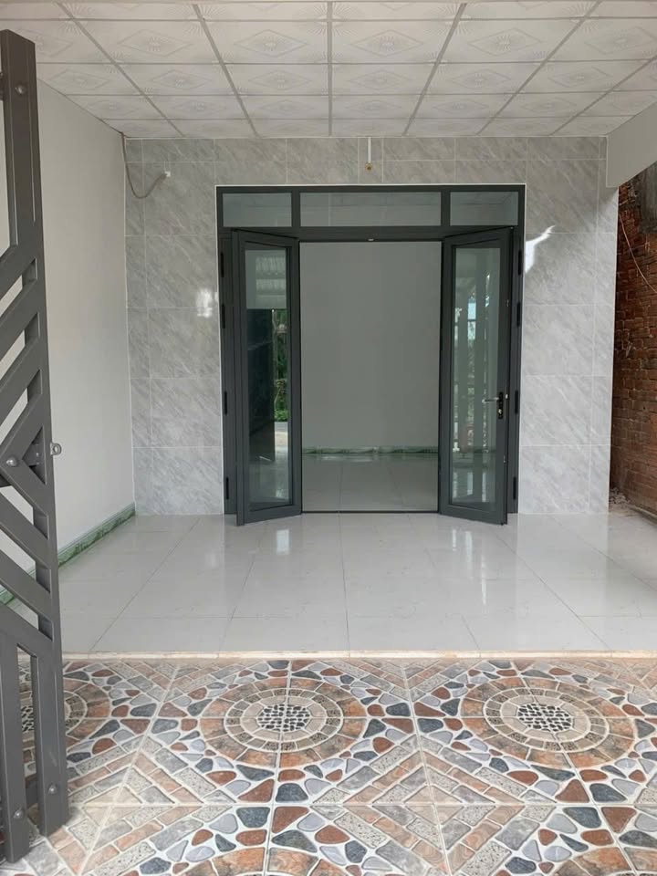 Nhà đẹp Củ Chi 200m² giá 2 tỷ - Sẵn sàng vào ở ngay!