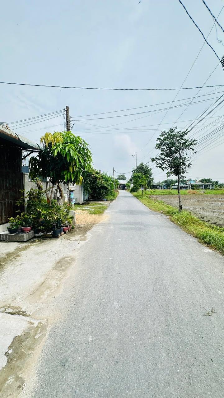 Nhà riêng tại xã Mỹ Hạnh, Đức Hòa, Long An 80m² giá 2.05 tỷ - Mặt tiền kinh doanh sầm uất!