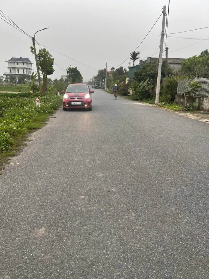 Đất nền Trục Xã, Tây Sơn, Kiến Xương 100m² giá 1.2 tỷ - Cơ hội đầu tư hấp dẫn!