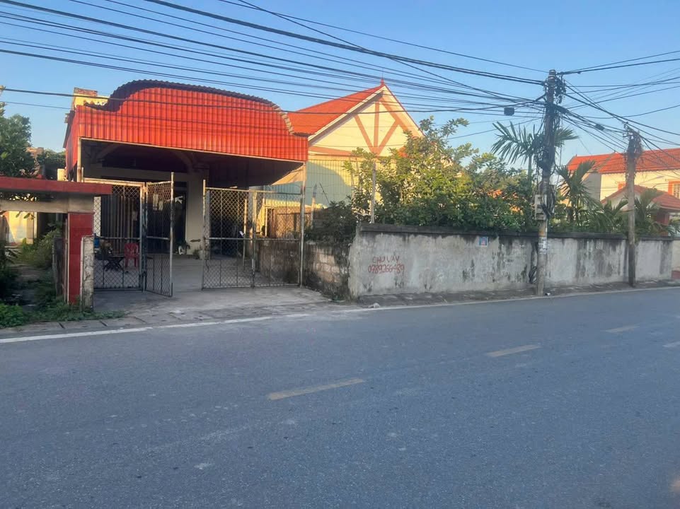 Đất nền Kênh Giang, Lưu Kiếm, 200m² giá chỉ 3.4 tỷ - Mặt đường trục chính kinh doanh sầm uất!