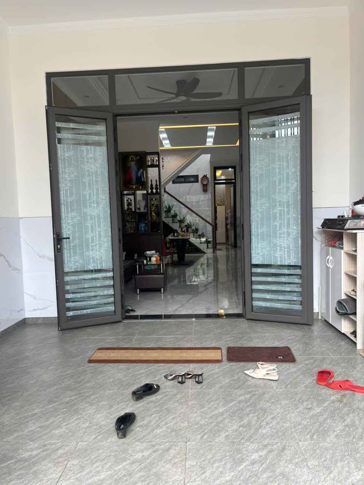 Nhà 1 mê hẻm chính 02 Trường Chinh, Pleiku 88m² giá 2.6 tỷ - Nhà đẹp, vào ở ngay!