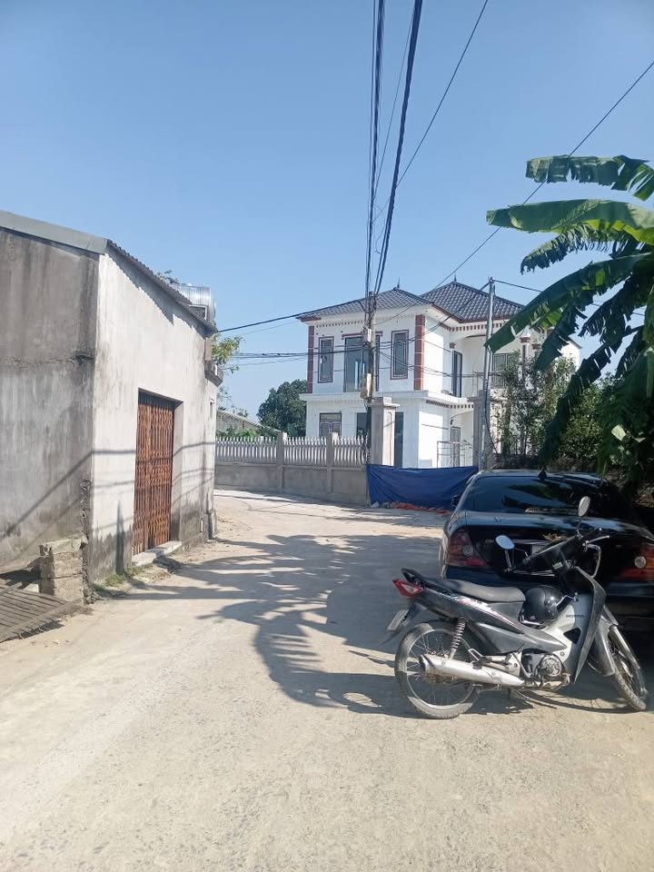 Đất lô góc 118m² tại Đông Yên, Quốc Oai - Giá chỉ 3 tỷ, ô tô tránh nhau!