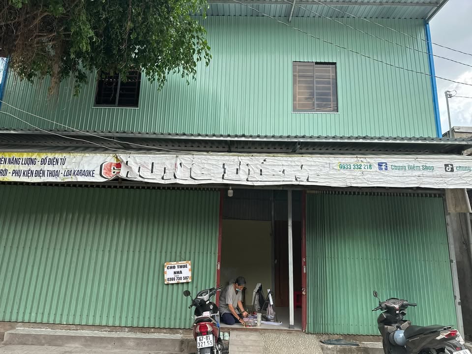 Nhà 2 mặt tiền đường Phạm Cự Lượng, Long Xuyên - Kinh doanh đắc địa chỉ 8 triệu/tháng!