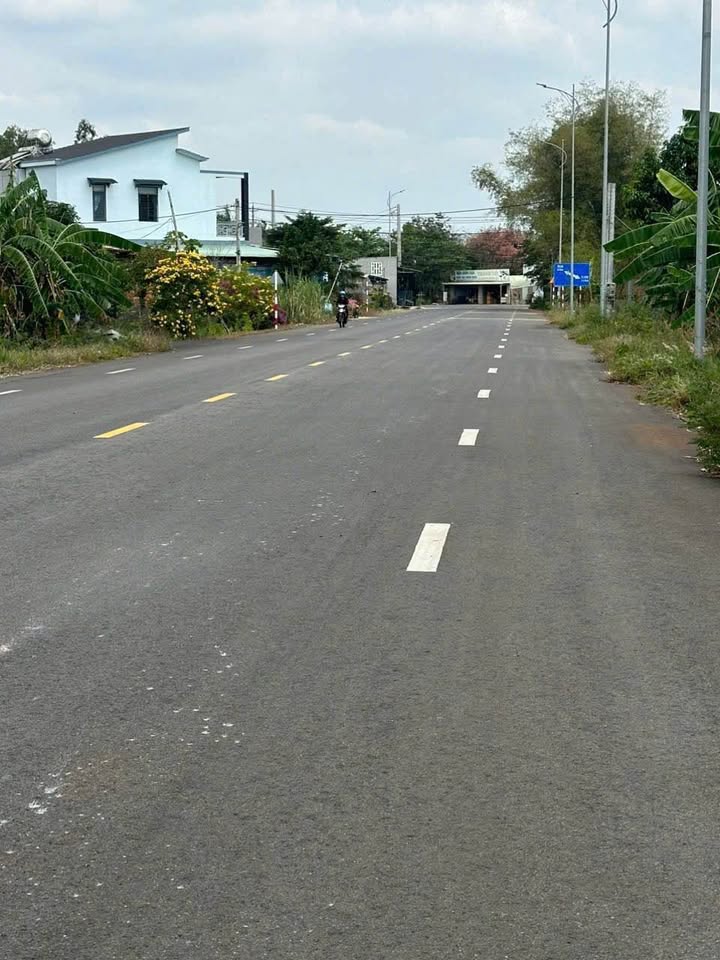 Đất nền 2 sào Đá Bạc Châu Đức 4.5 tỷ - Sổ hồng chính chủ, 3 mặt tiền đường nhựa