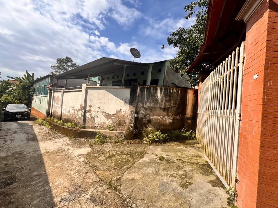 Nhà riêng Trảng Dài 137m² giá 1.65 tỷ - Gần hồ bơi, view nghỉ dưỡng