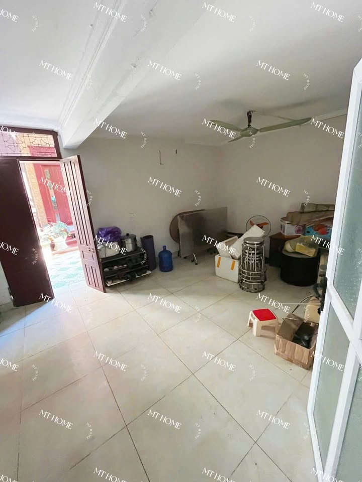 Nhà 3 tầng cho thuê tại Lê Lợi, Bắc Giang - Giá chỉ 14 triệu/tháng