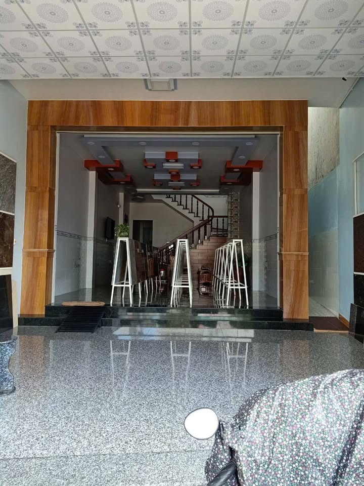 Nhà mặt tiền Trần Hưng Đạo, Mỹ Quý, Long Xuyên 135m² - Vừa ở vừa kinh doanh!