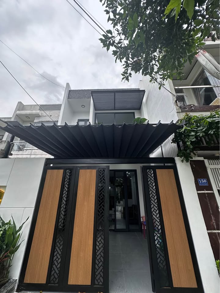 Nhà phố Hòa Xuân 100m² giá thỏa thuận - An cư lý tưởng, vị trí đẹp!