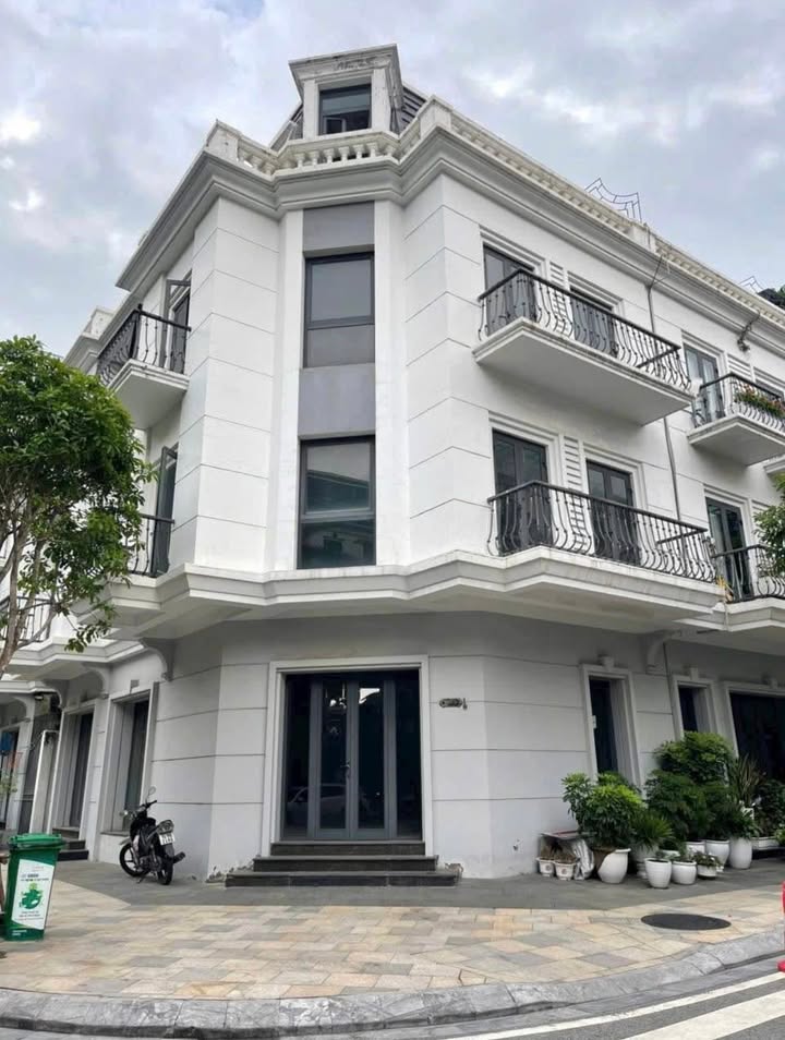 Căn hộ Vinhomes Dragon Bay Hạ Long 112m² giá 19 tỷ - Căn góc hướng Đông Bắc