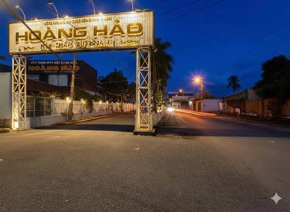 Nhà 1 Trệt 1 Lầu Khu Hoàng Hảo, Thanh Đức, Vĩnh Long 99.6m² giá 3.15 tỷ - Không gian sống lý tưởng!