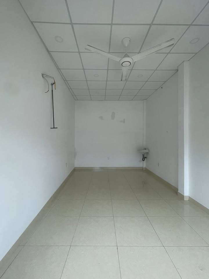 Cho thuê mặt bằng Phước Long Nha Trang 7 triệu - Kinh doanh sạch, vị trí đắc địa!