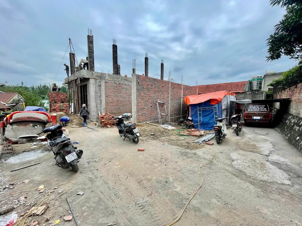 Nhà ô góc 3 mặt thoáng phường Hà Lầm 65m² giá 1.2 tỷ - Đỗ ô tô cửa