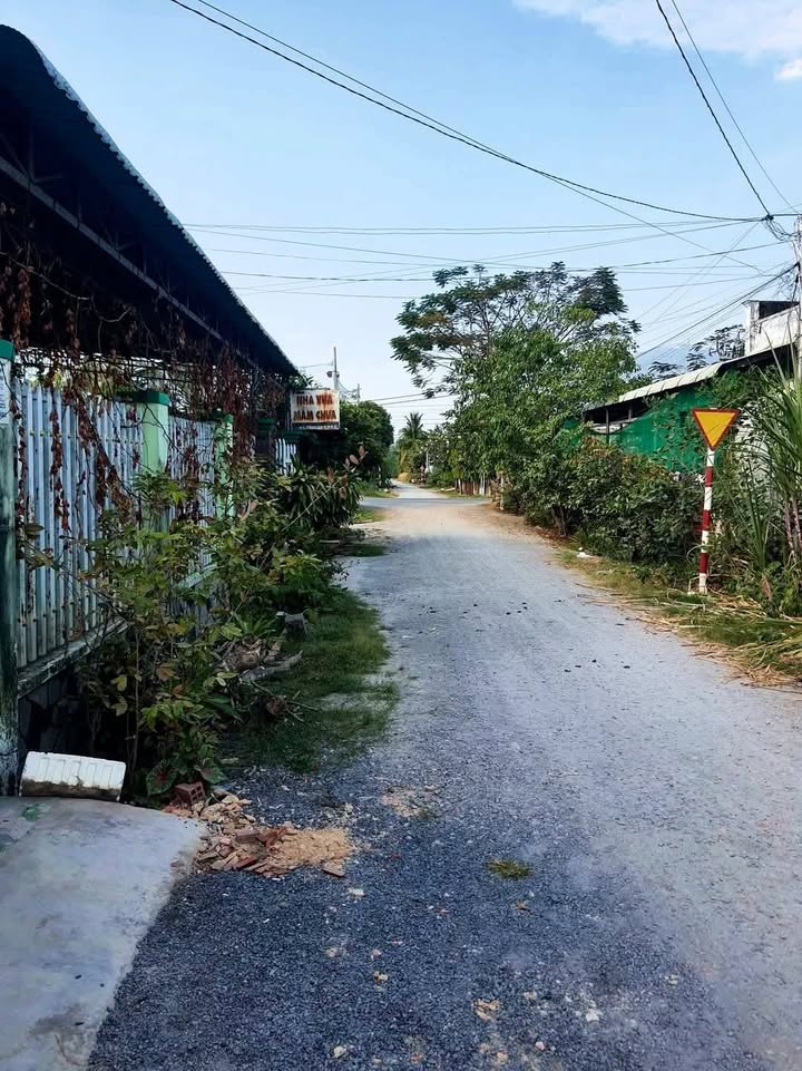 Nhà Bán Bàu Năng, Dương Minh Châu, 195m² chỉ 1.47 tỷ - Dọn vào ở ngay!