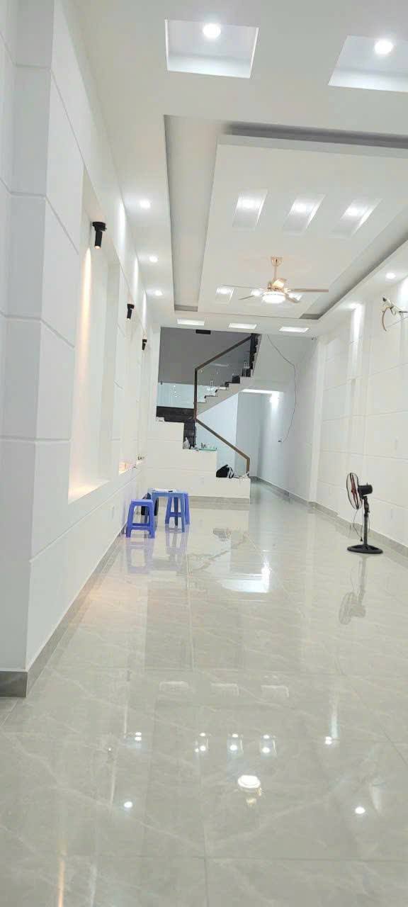 Nhà mặt đường Thiên Lôi, Vĩnh Niệm, 92m² giá 9.97 tỷ - Phù hợp kinh doanh đa ngành!