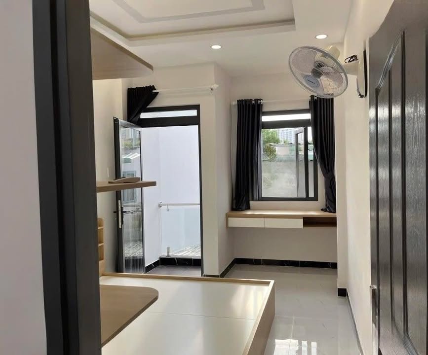 Nhà cho thuê hẻm Huỳnh Tấn Phát, Quận 7 - 42m² giá 7.5 triệu/tháng, nội thất đầy đủ!