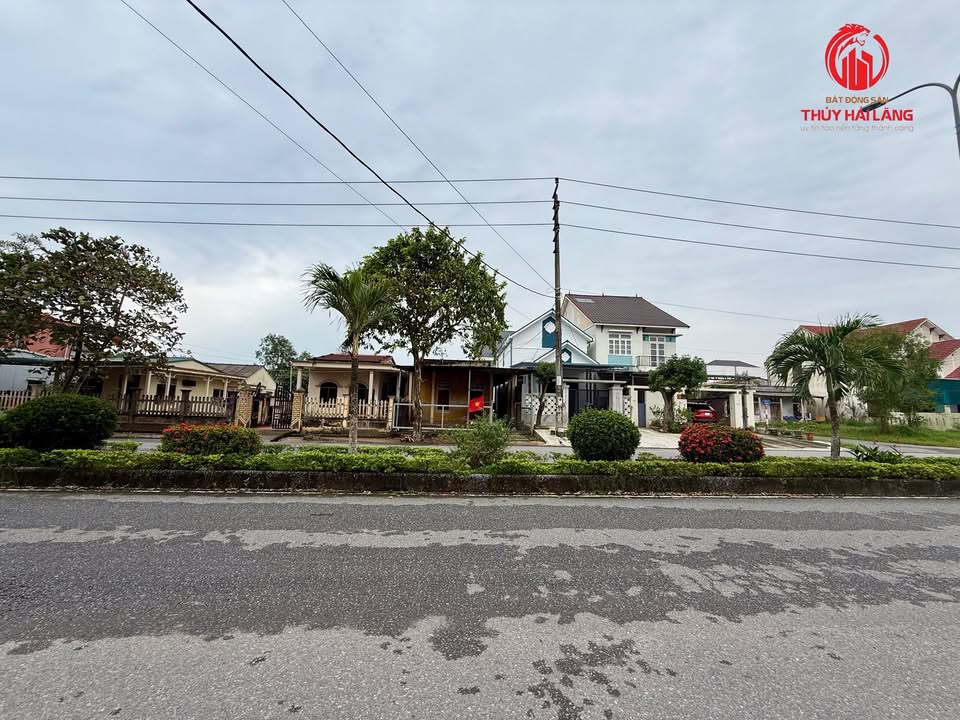 Nhà trọ mặt tiền đường 3/2 Hải Lăng 177.08m² giá 2 tỷ - Cơ hội đầu tư sinh lời tuyệt vời!