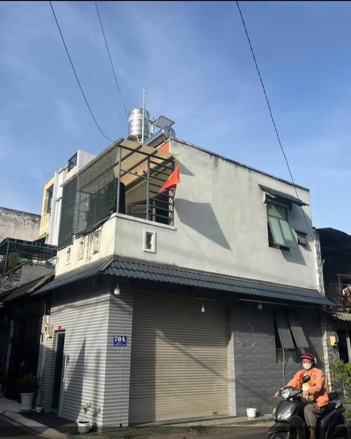 Nhà mặt tiền đường Hà Đặc, Trung Mỹ Tây, Quận 12 giá 8 triệu - Cho thuê ngay!