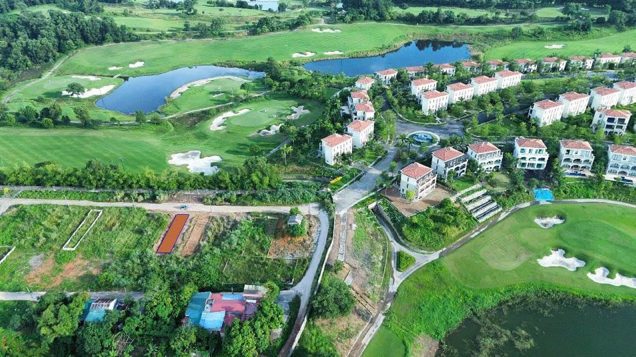 Đất nền Trần Phú, Chương Mỹ 120m² giá 2 tỷ - View sân Golf Sky Lake tuyệt đẹp!