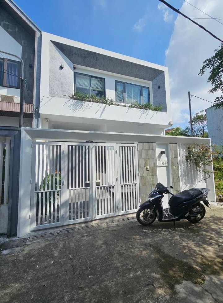 Nhà phố kiệt 82 Quảng Tế, Thủy Xuân 100m² giá 3 tỷ - Nội thất cao cấp, sẵn sàng vào ở!