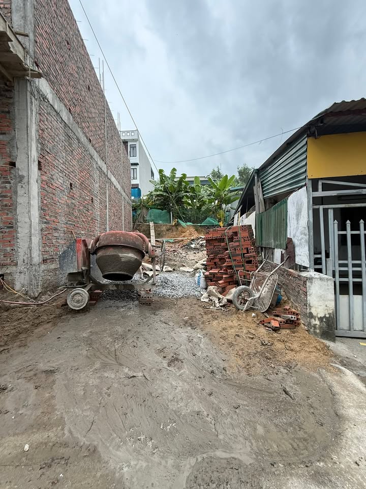 Đất nền Ngõ 20 Cao Thắng Hạ Long 65,5m² giá 1,6 tỷ - Đường ô tô vào tận nơi!