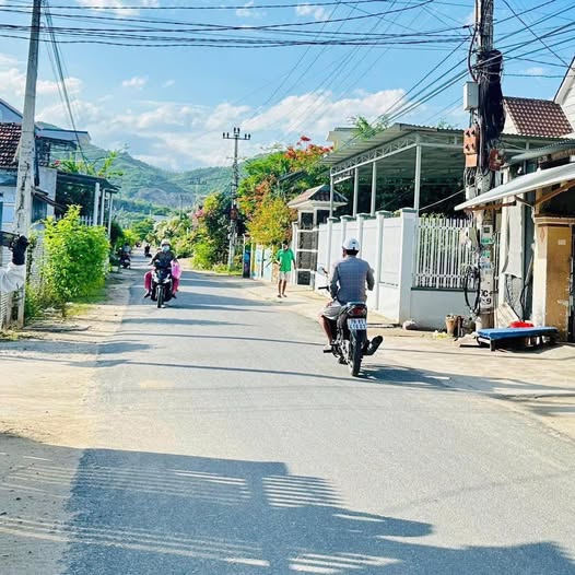 Đất Vạn Hưng 249m² giá đầu tư - Tiềm năng tăng giá cực cao!