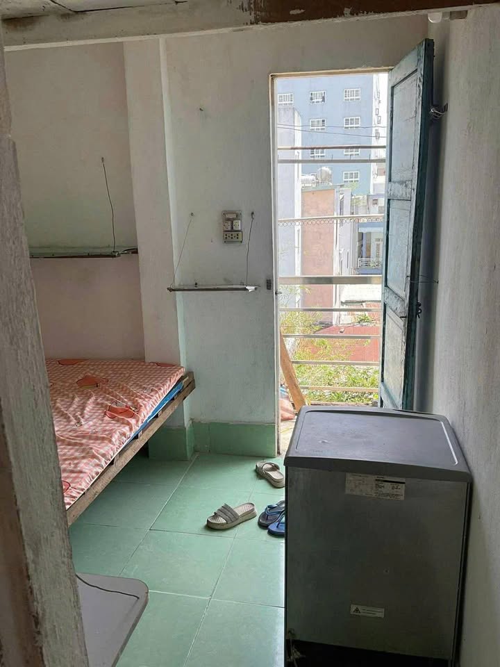 Phòng trọ tại Hoàng Diệu, Hải Châu - 1.5 triệu/tháng - Tiện nghi đầy đủ, thoáng mát