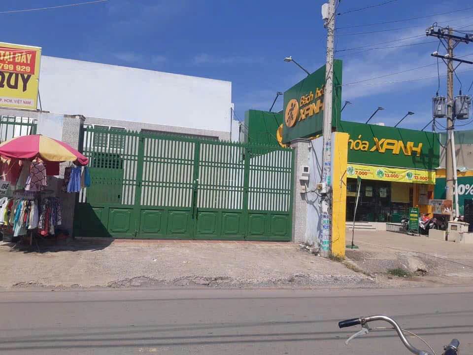 Bán nhà xưởng mặt tiền Trần Văn Mười 494m² giá 15.25 tỷ - Đầu tư sinh lời ngay!