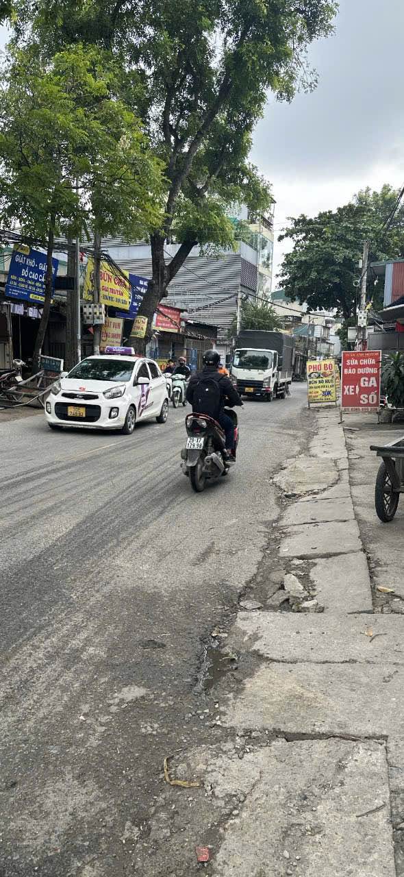 Nhà Hữu Hưng, Tây Mỗ 66m² giá 9 tỷ - Ô tô đỗ cửa, Sổ đỏ chính chủ!