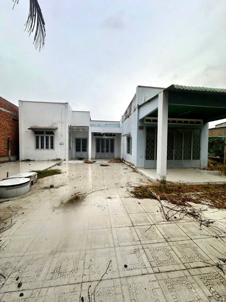 Nhà đất KP Long Trung, Hoà Thành, Tây Ninh 339,5m² - Giá chỉ 2.5 tỷ!