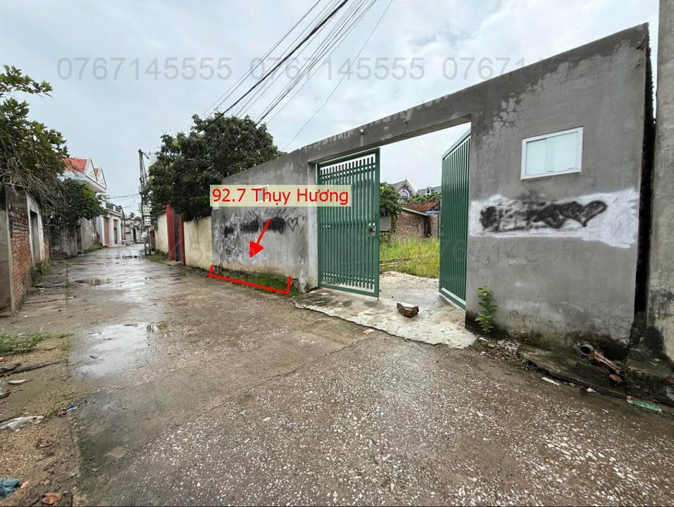 Đất thổ cư Chúc Đồng Thụy Hương 92.7m² giá 4.75 tỷ - Sổ đỏ chính chủ, ô tô đỗ cửa!