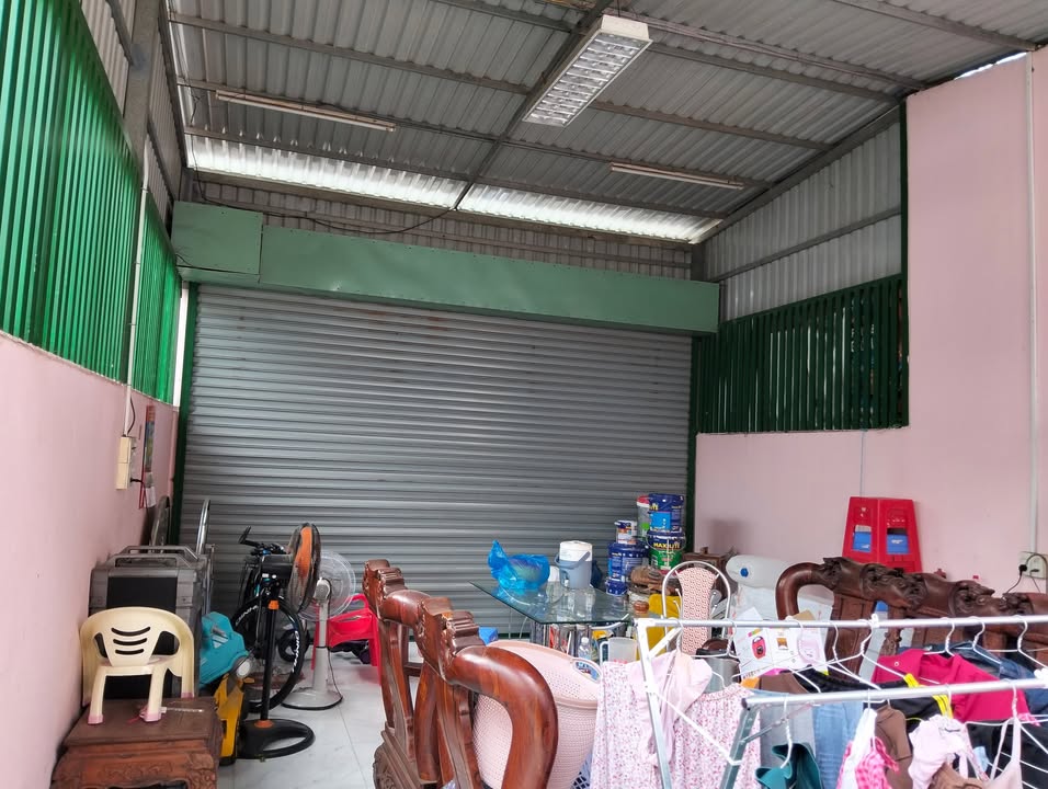 Nhà cấp 4 mặt tiền đường Trần Văn Hiển, Mỹ Tho, 107m² chỉ 2.5 tỷ - Cơ hội đầu tư tuyệt vời!