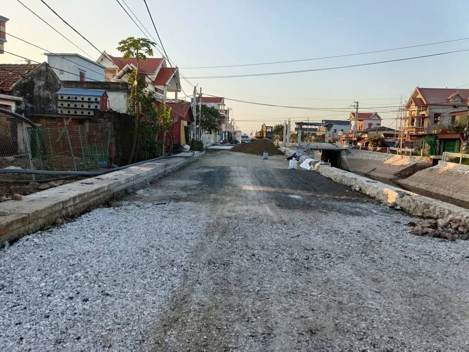 Lô đất Giao Hà 230m² giá 3.05 tỷ - Đường trục chính rộng rãi!