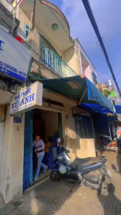 Nhà mặt tiền 2 đường Bãi Sậy, quận 6, 42m² chỉ 3.99 tỷ - Kinh doanh thuận lợi!