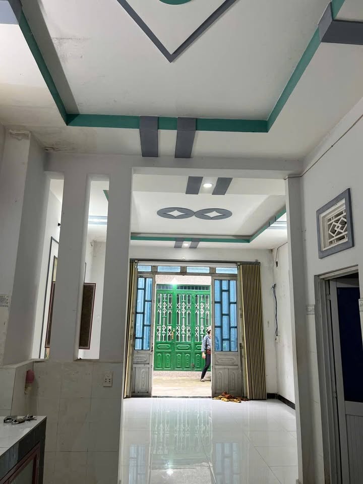 Nhà riêng Đức Hòa 32m² giá 750 triệu - Sổ hồng chính chủ, xây dựng kiên cố!