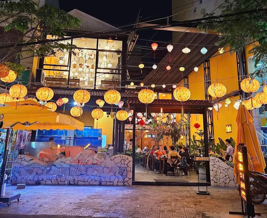 Cho thuê mặt bằng mặt tiền Dương Đình Nghệ 300m² giá 100 triệu - Phù hợp kinh doanh mọi ngành nghề!