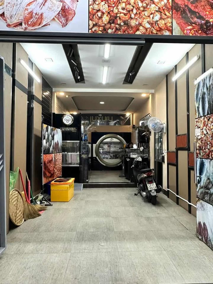 Cho thuê mặt bằng mặt tiền Ông Ích Khiêm 30m² giá 9 triệu - Vị trí đắc địa sát chợ Cồn!