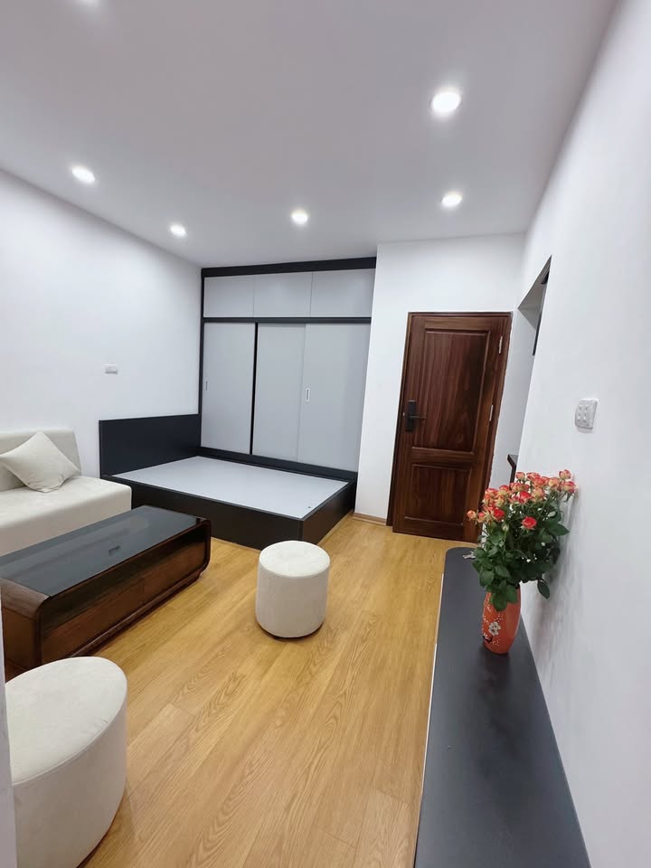 Căn hộ Tôn Đức Thắng 40m² giá 3 tỷ - Không gian thoáng sáng, sổ đỏ chính chủ!