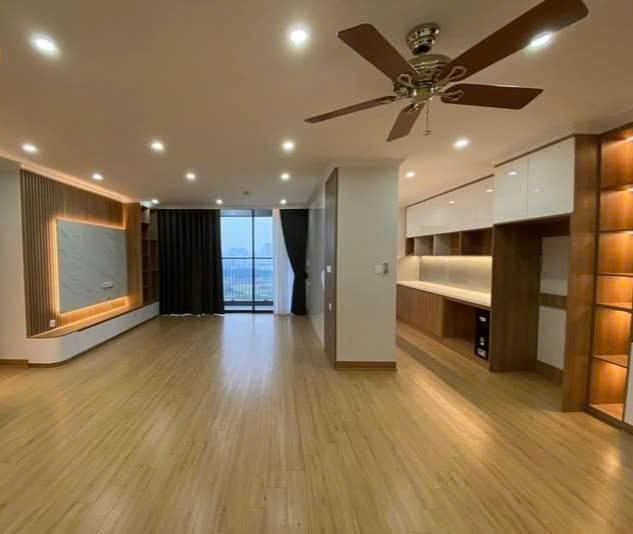 Căn hộ 3PN Ecolife Tây Hồ 106.9m² giá 11 tỷ - Nội thất cơ bản, sổ đỏ chính chủ!